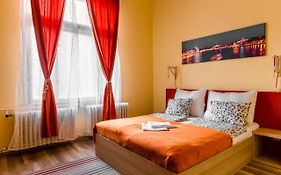 Hostel Goodmo House